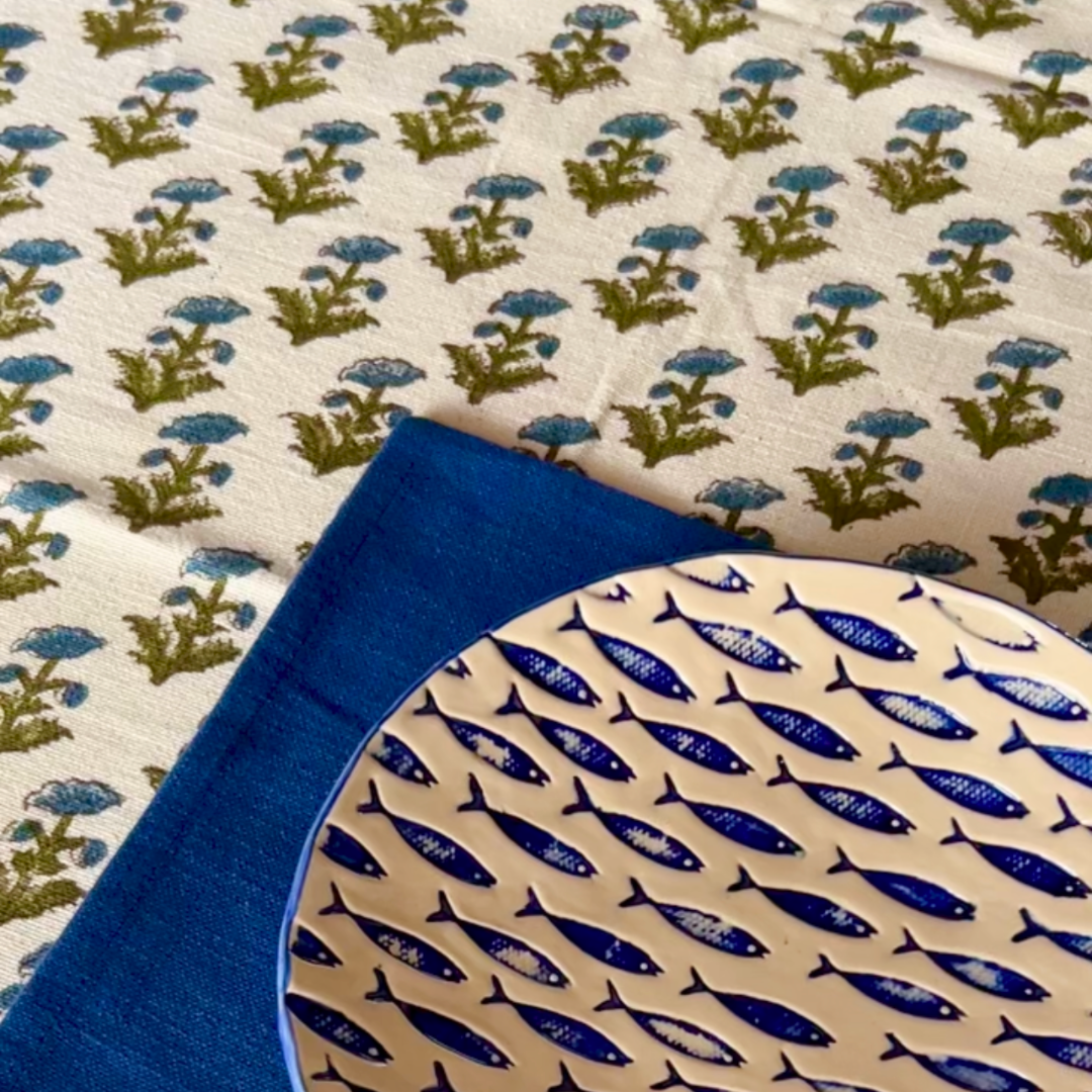 Nargis Cotton TNT Table Cover - 6 / 8 Seater